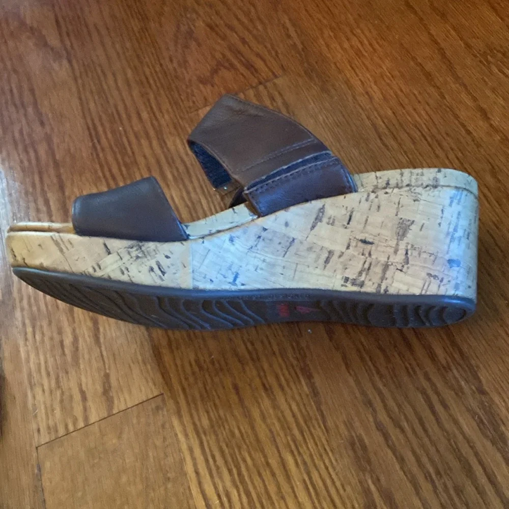 Vionic Dark Brown Leather Double-Strap Cork Wedges with Gold Accent